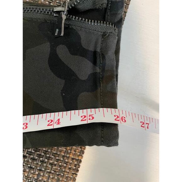 Camouflaged High Waist Pants Ladies Size 3 Skinny Leg Camo Textured Ankle Zip - Picture 12 of 12